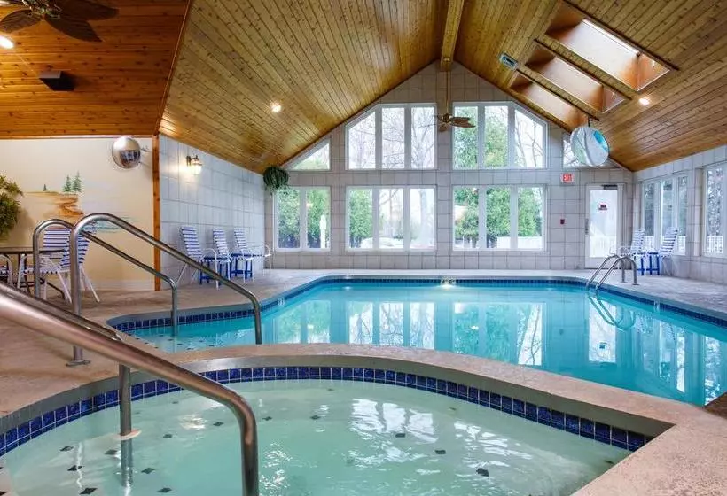 هتل Waterbury Inn