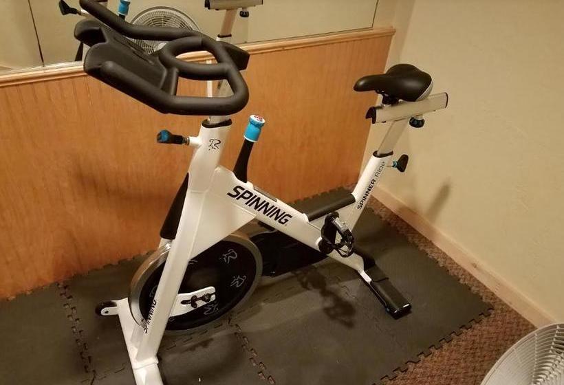 ホテル Waterbury Inn