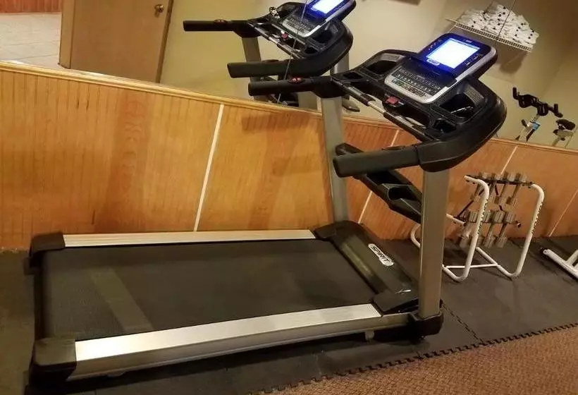 هتل Waterbury Inn