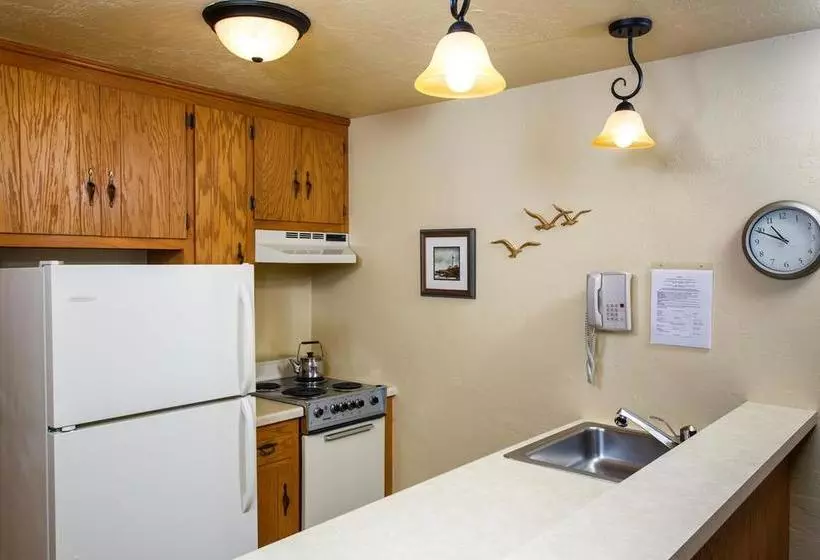 هتل Waterbury Inn