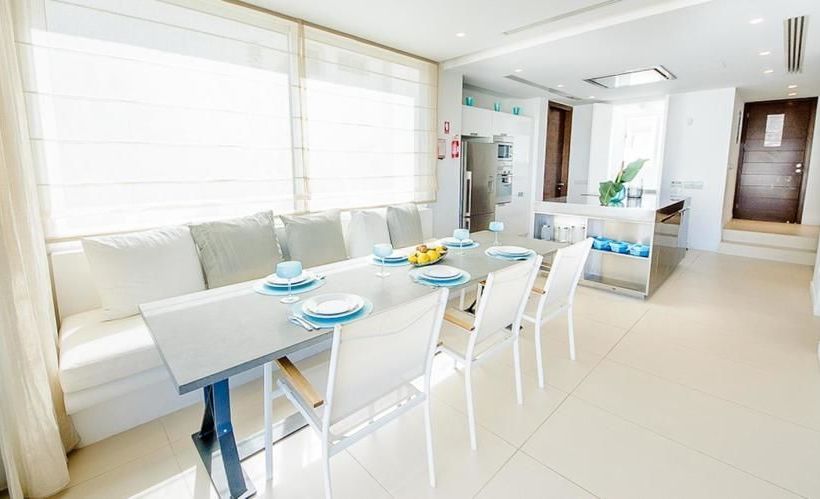 Oceanview Luxury Villa 100