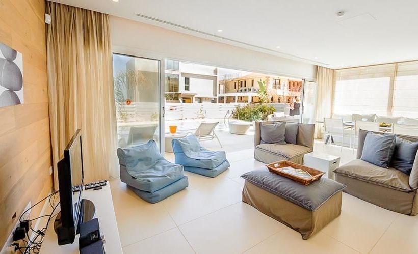 Oceanview Luxury Villa 100