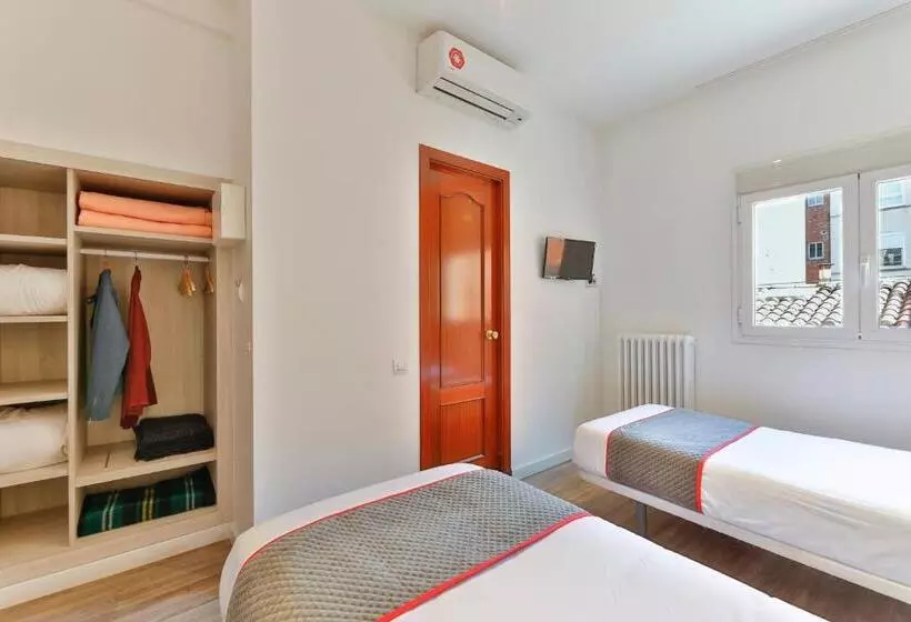 ペンション Hostal Soler