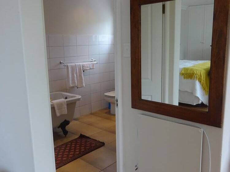 פנסיון Walker Bay Manor Mansion