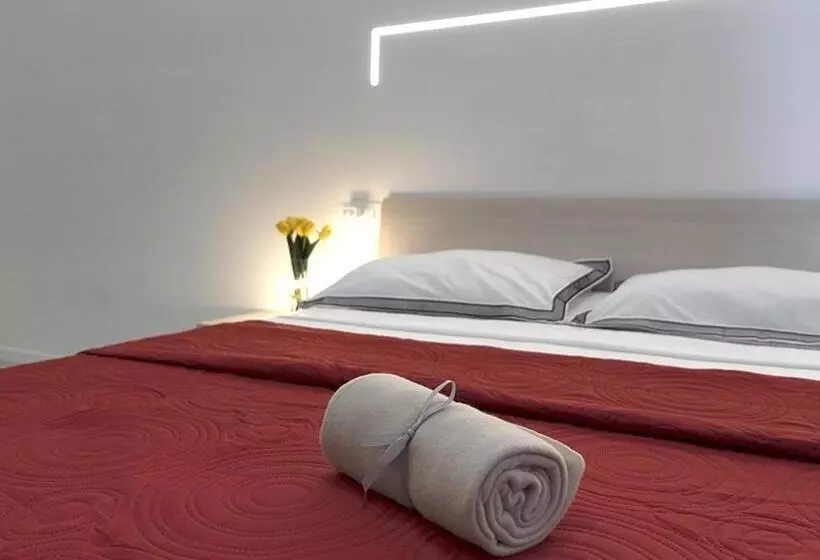 تختخواب و صبحانه Triumvirato Rooms