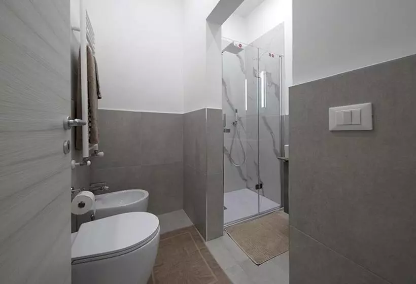 تختخواب و صبحانه Triumvirato Rooms