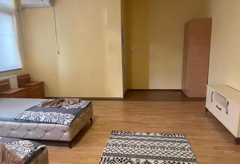 Ela Hostel