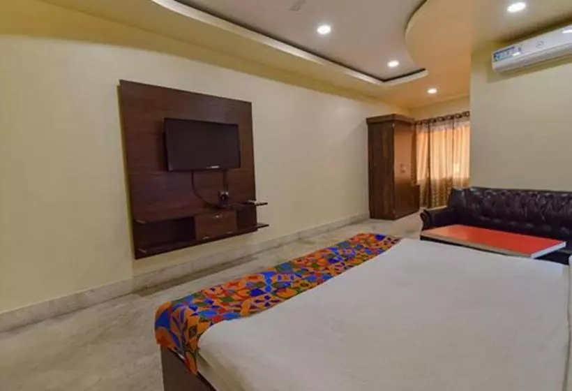 Fabhotel Rr Suites Guwahati