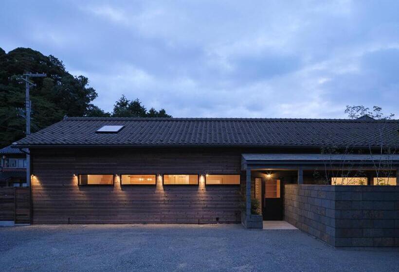 הוסטל Hataya Guesthouse Private Stay