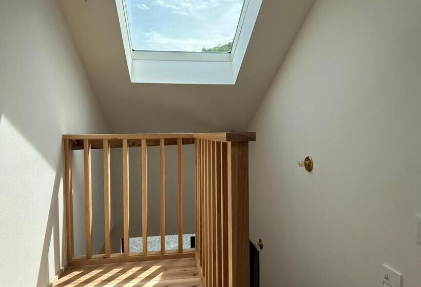 הוסטל Hataya Guesthouse Private Stay