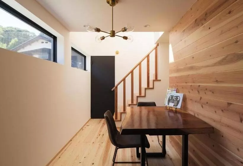 Retkeilymaja Hataya   Guesthouse   Private Stay