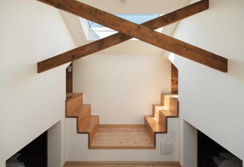 הוסטל Hataya Guesthouse Private Stay