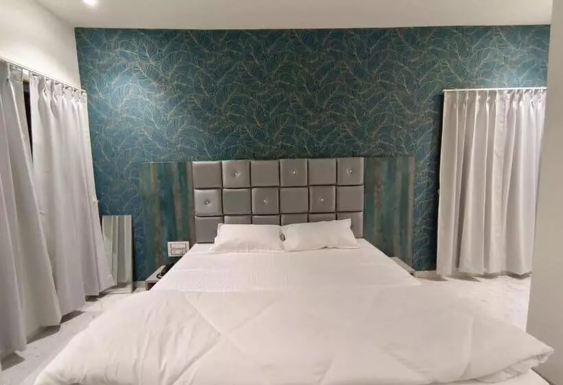 Hotelli Dnyanprabha Executive