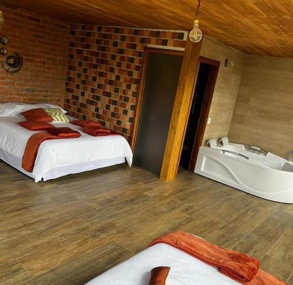 فندق Hacienda Madrigal