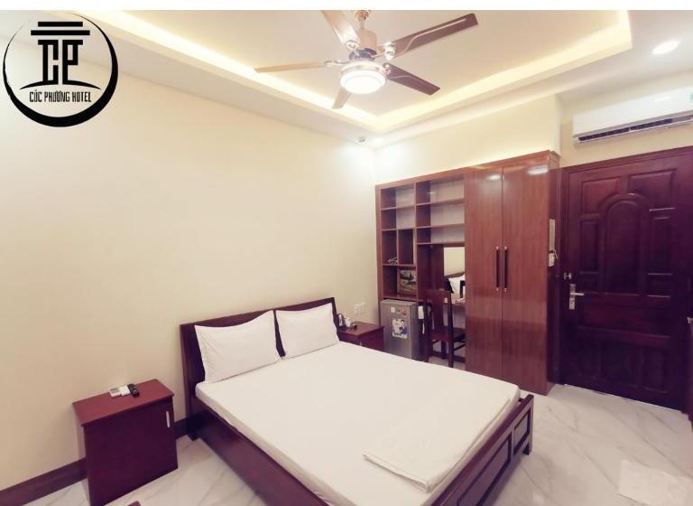 هتل Khách Sạn Cúc Phương