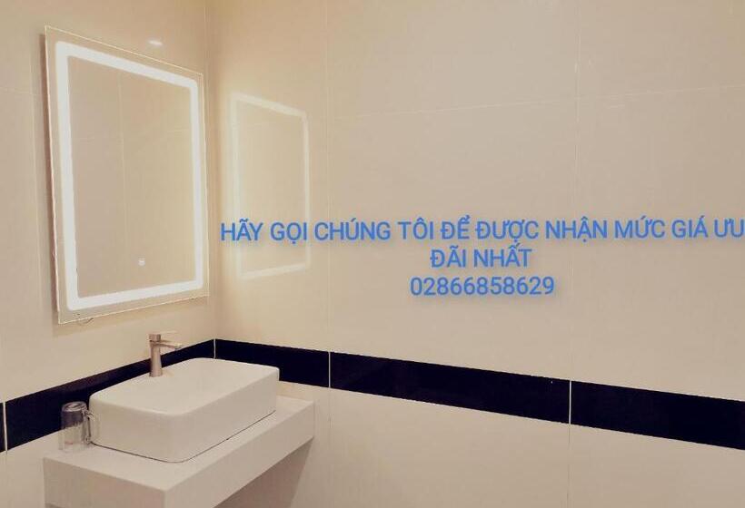 هتل Khách Sạn Cúc Phương