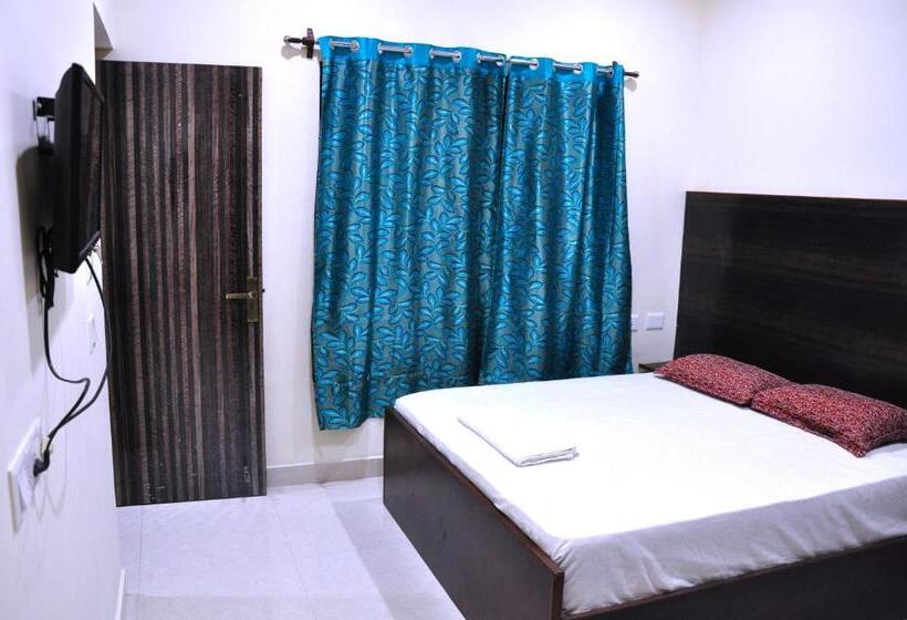 Hotel Kpk Residency Arani