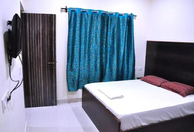 Hotelli Kpk Residency Arani