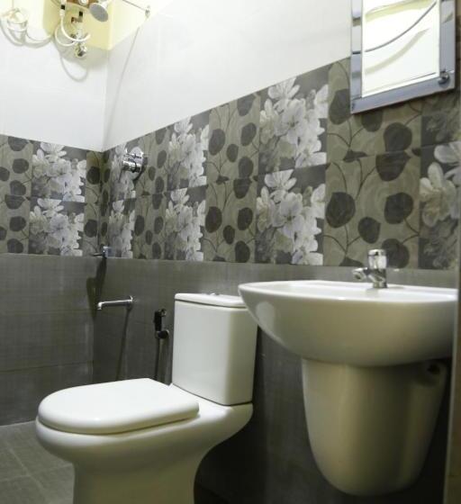 Hotel Kpk Residency Arani