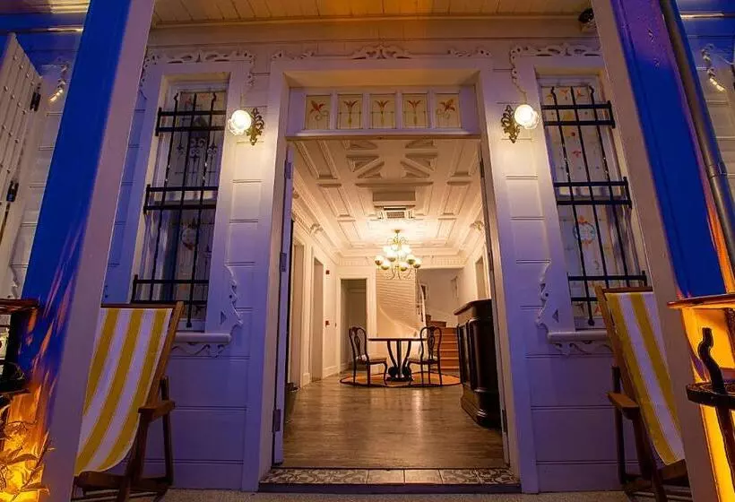 Hotelli Mansion Miliá