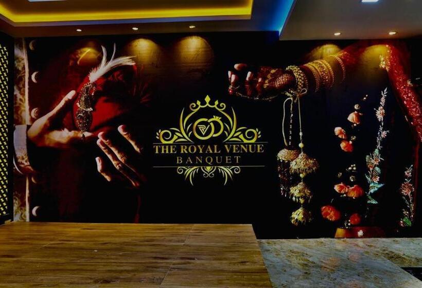فندق Rise & Dine Restaurant & Banquet