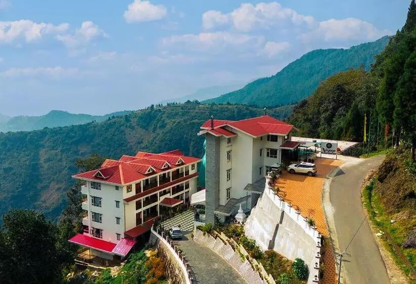 Hotelli Voyage Glenz Resort