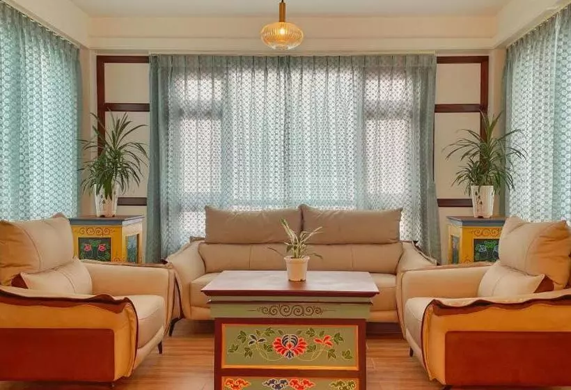 Hotelli Voyage Glenz Resort