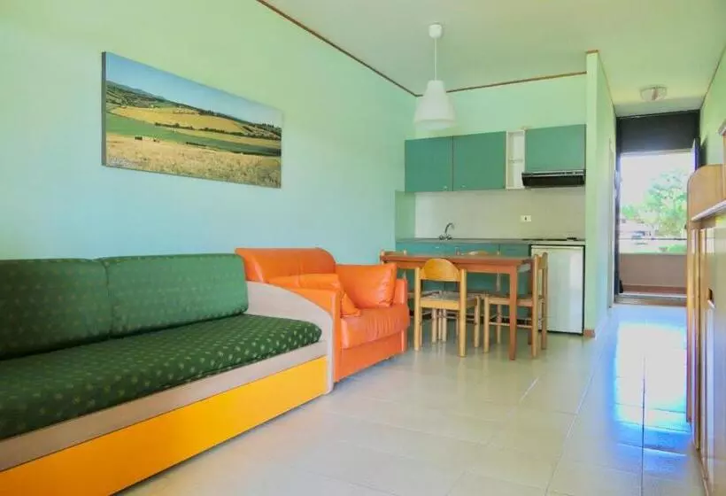 Isa   Studio 2 Beds In Residence With Swimming Pool Bed And Bath Linen Included