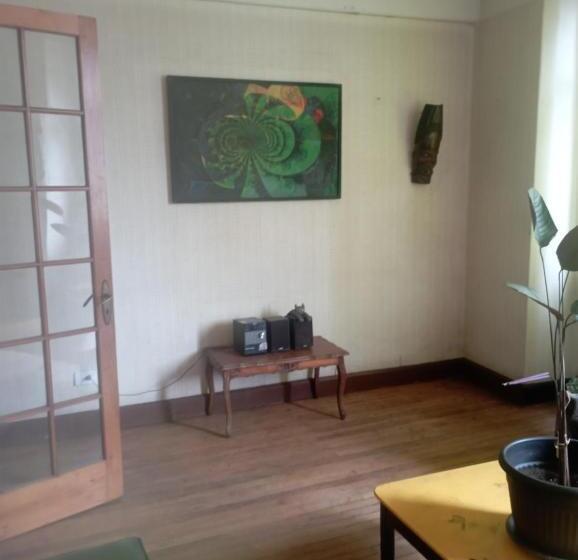 پانسیون Cassetera