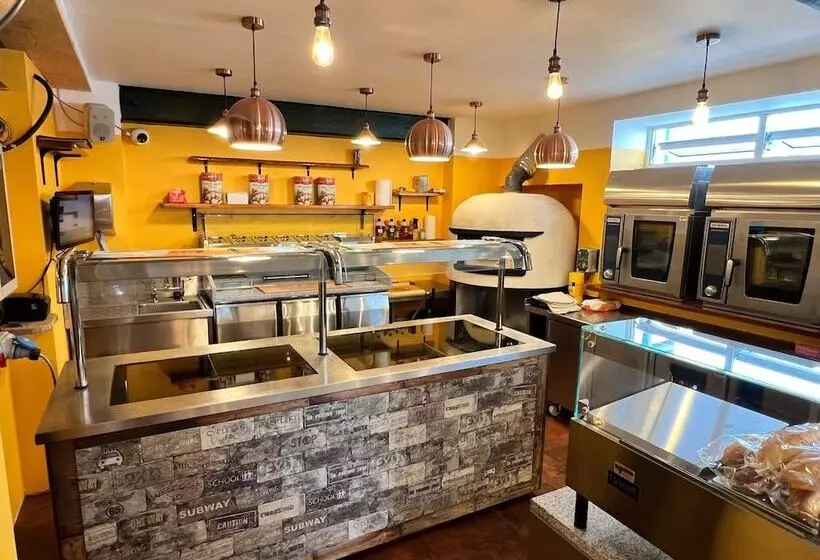 Majatalo Hoopers Sandy Beach Guest Rooms