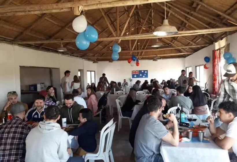 ユースホステル Complejo Estudiantil Las Acacias