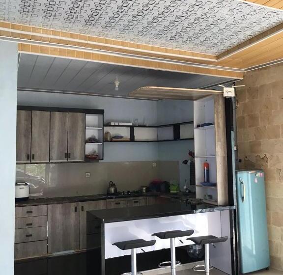 Szálló Vila Gunung Batu Inces