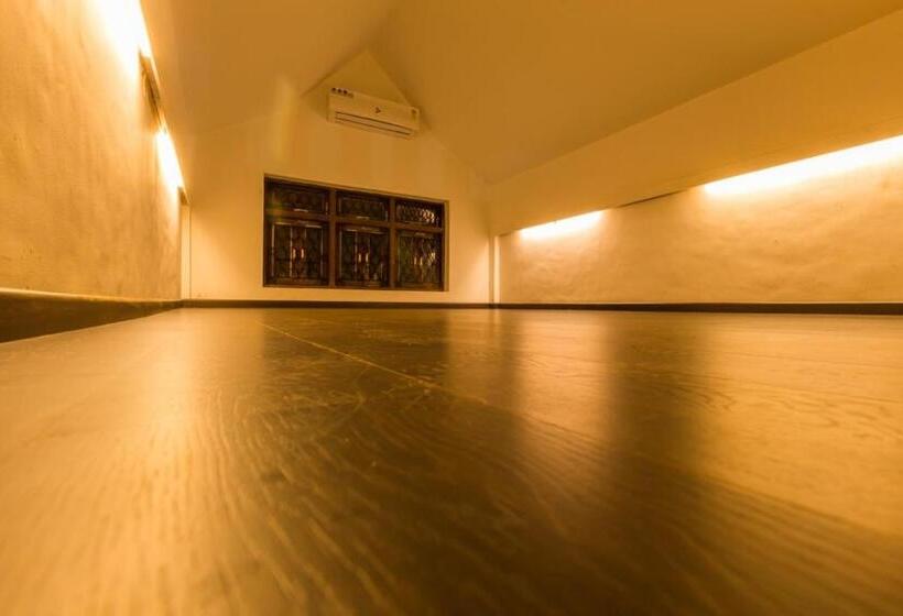 Aamiaismajoitus (B&B) Matheran Green Field Resorts