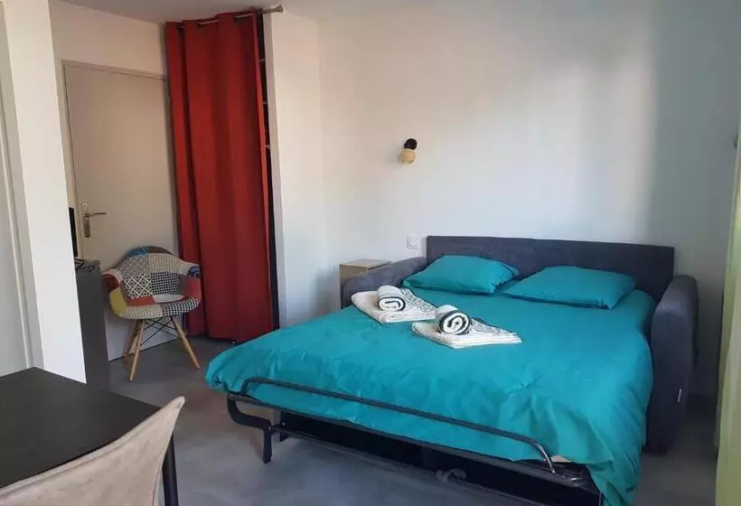 Aamiaismajoitus (B&B) La Chambre Du Chemin