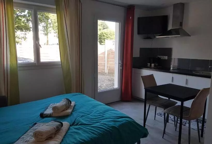 Aamiaismajoitus (B&B) La Chambre Du Chemin