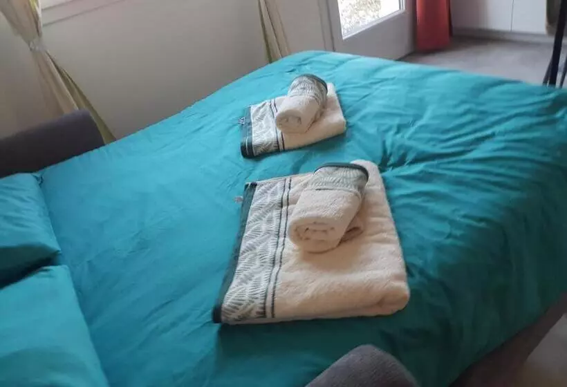 Aamiaismajoitus (B&B) La Chambre Du Chemin