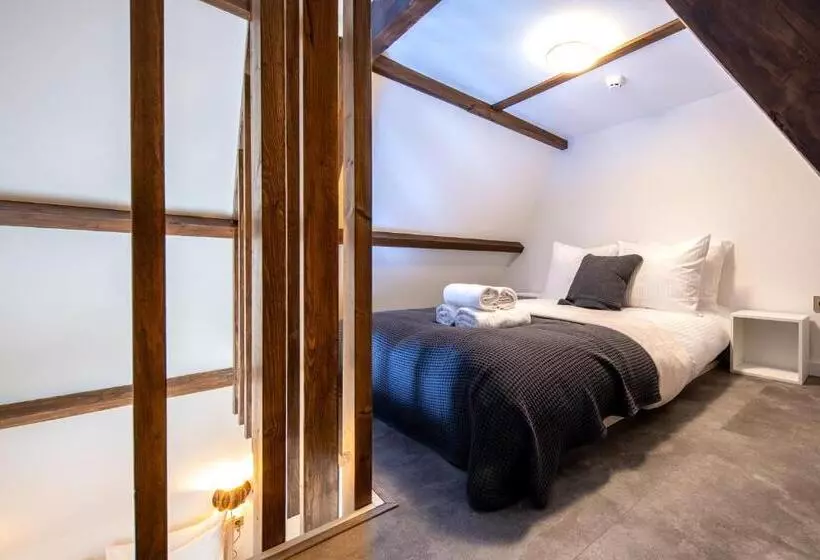 Aamiaismajoitus (B&B) New Family Top Floor Apartment Utopia 10min To Rotterdam Central City App5