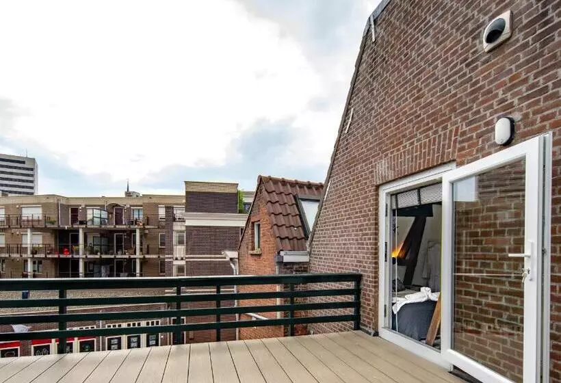 Aamiaismajoitus (B&B) New Family Top Floor Apartment Utopia 10min To Rotterdam Central City App5