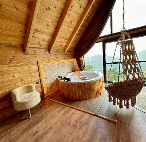 Aamiaismajoitus (B&B) Noka Wood Bungalov