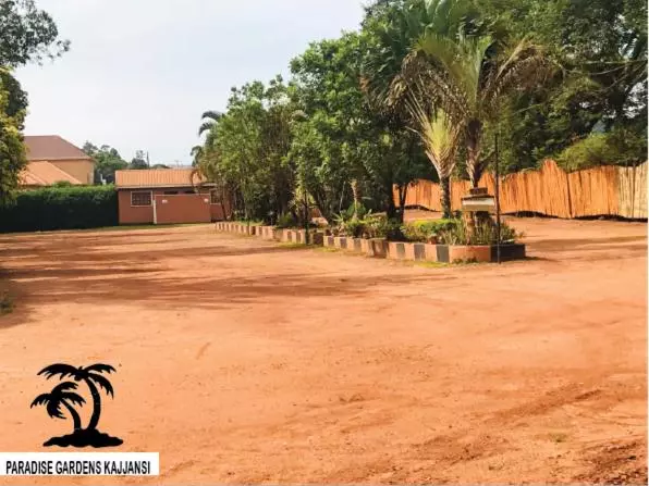 تختخواب و صبحانه Paradise Gardens Kajjansi
