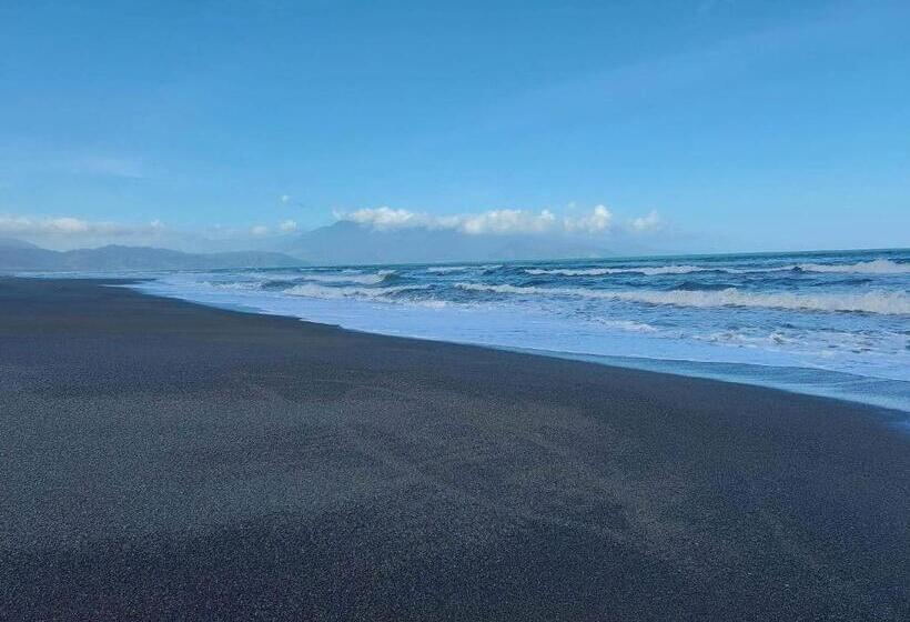 Costa Alora Beach Resort