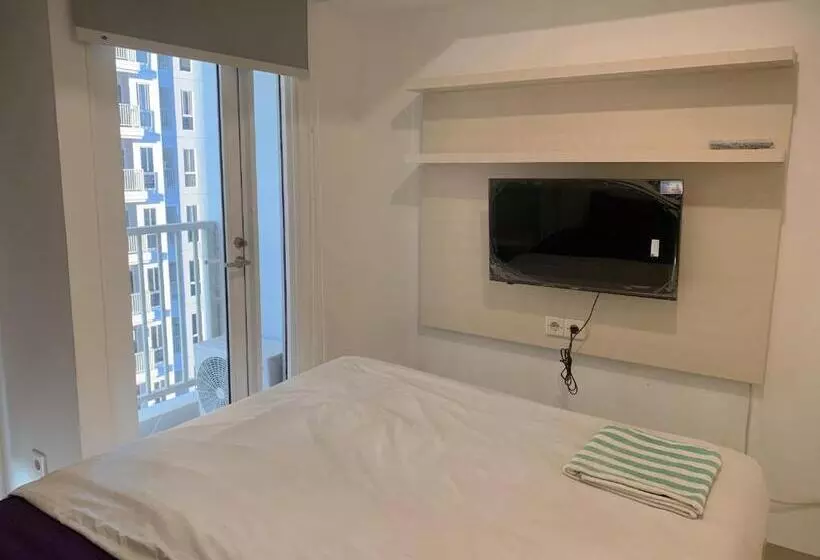 Hotelli Apartemen Tokyo Riverside Pik 2 By Benchmark