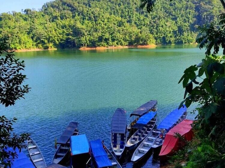 فندق Avani Boutique