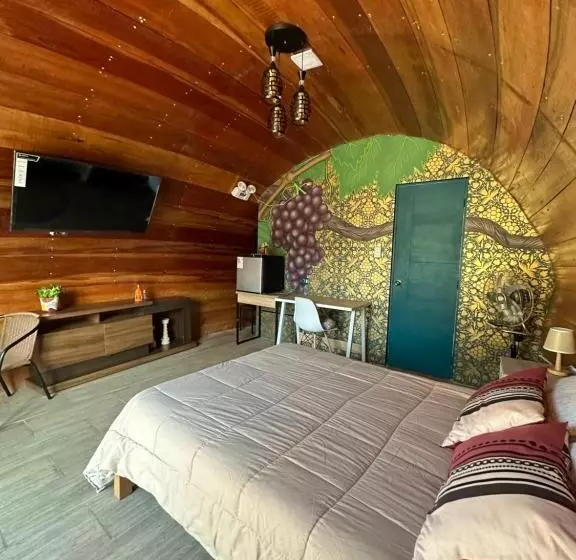 ホテル Glamping Toneles Y Viñedos