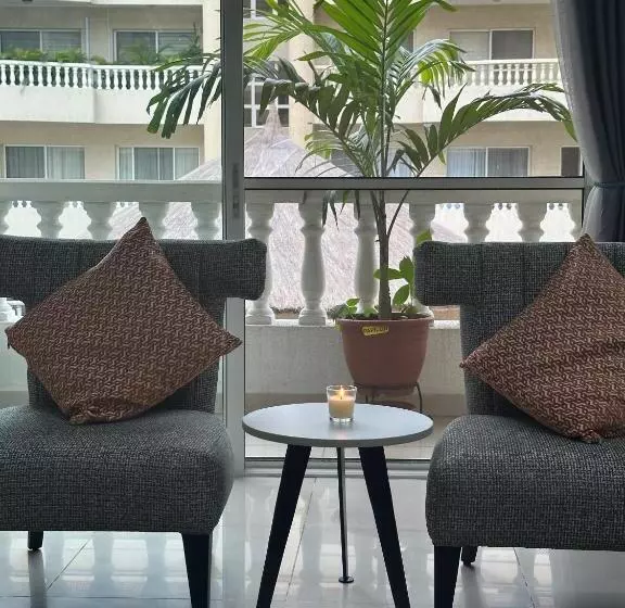 هتل Guided Hospitality   Luxury Accommodations