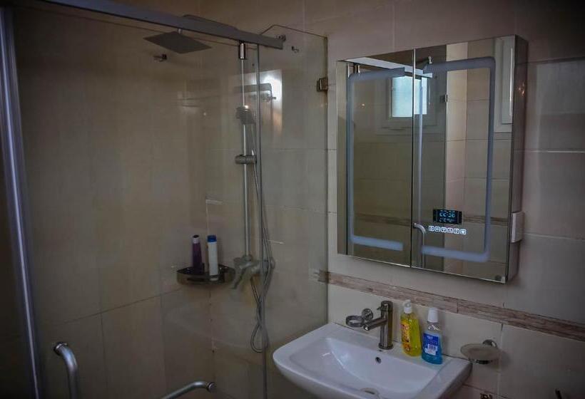 هتل Guided Hospitality Luxury Accommodations