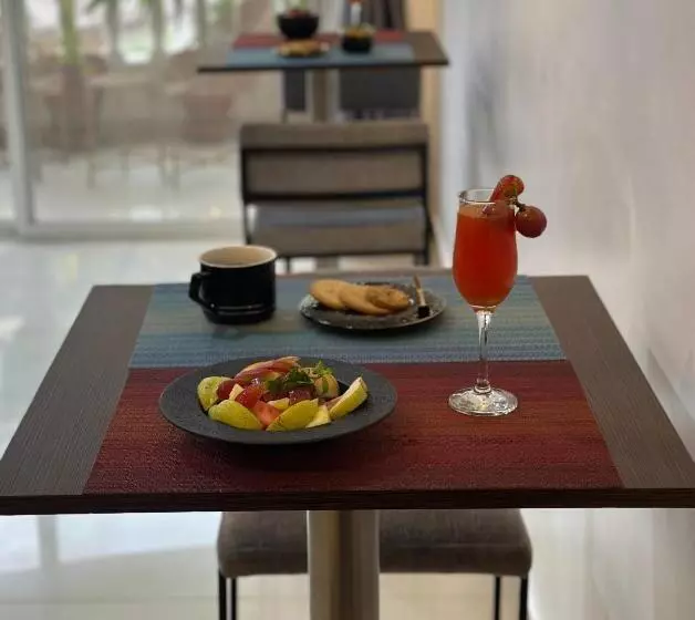 هتل Guided Hospitality   Luxury Accommodations