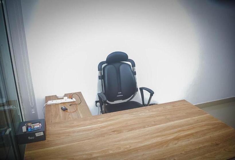 هتل Guided Hospitality Luxury Accommodations