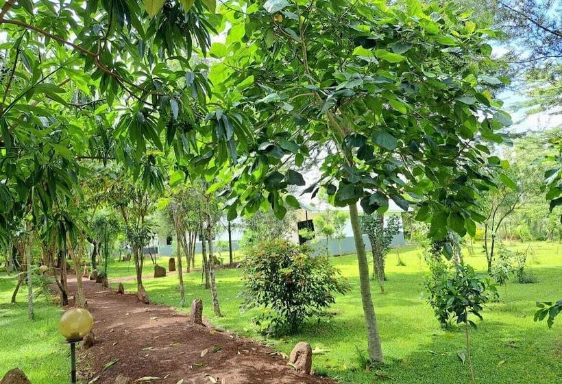 هتل Iretet Mara Lodge