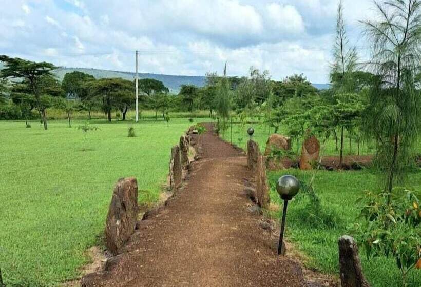 هتل Iretet Mara Lodge